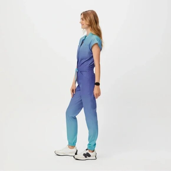 Figs Rafaela Cargo Scrub Jumpsuit Ombre Size XS - Picture 2 of 11